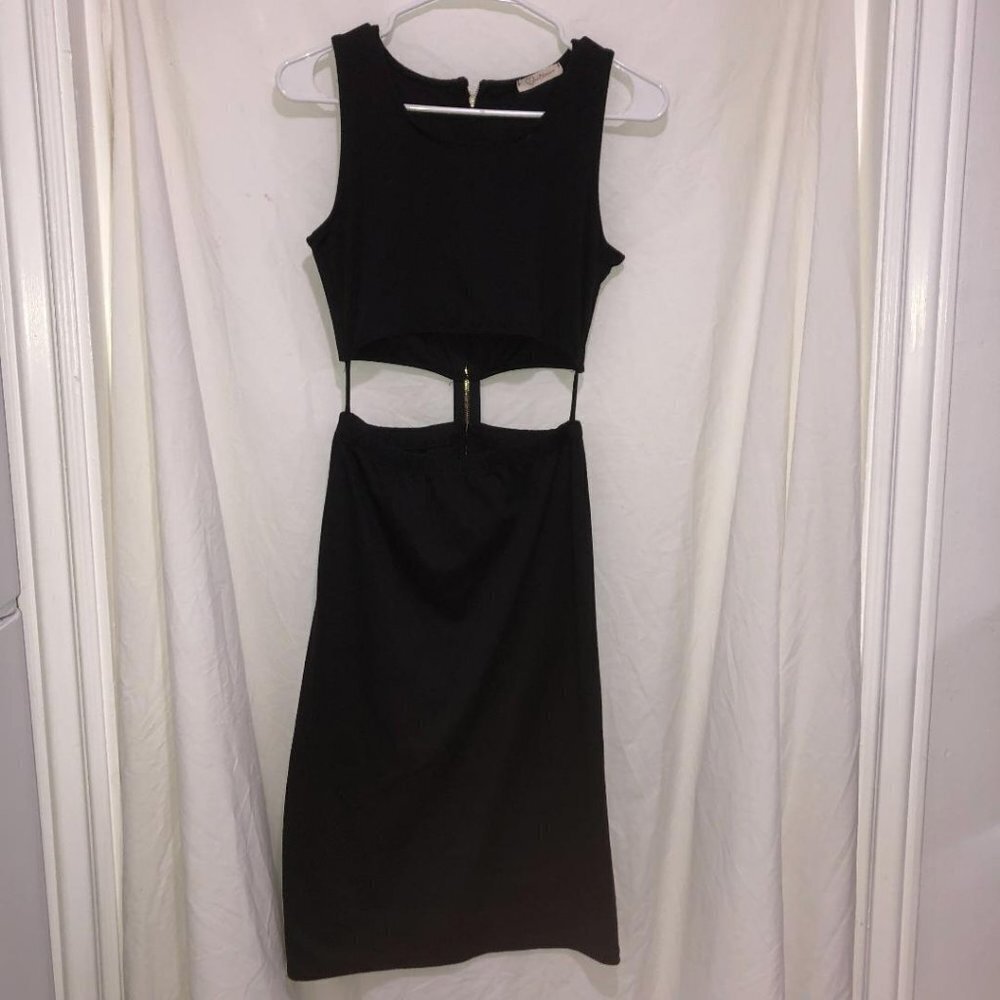 𝅺ladies Love Blossom Cut out dress Size M